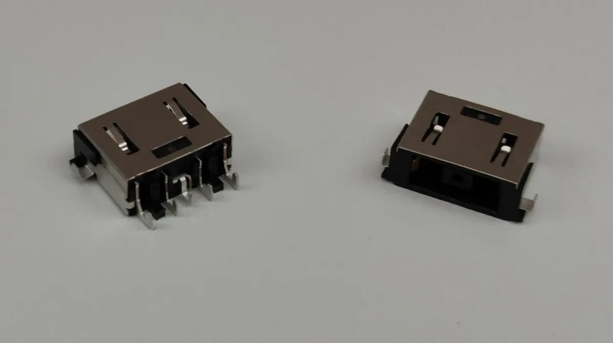 Lenovo Legion Y540-15IRH CHARGING PORT - Image 3