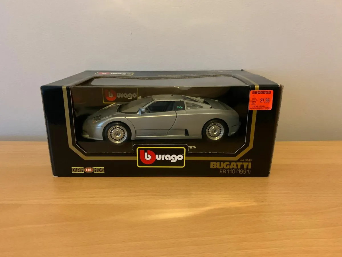 1991 Bugatti EB110 1/18 Burago Model Car - Image 3