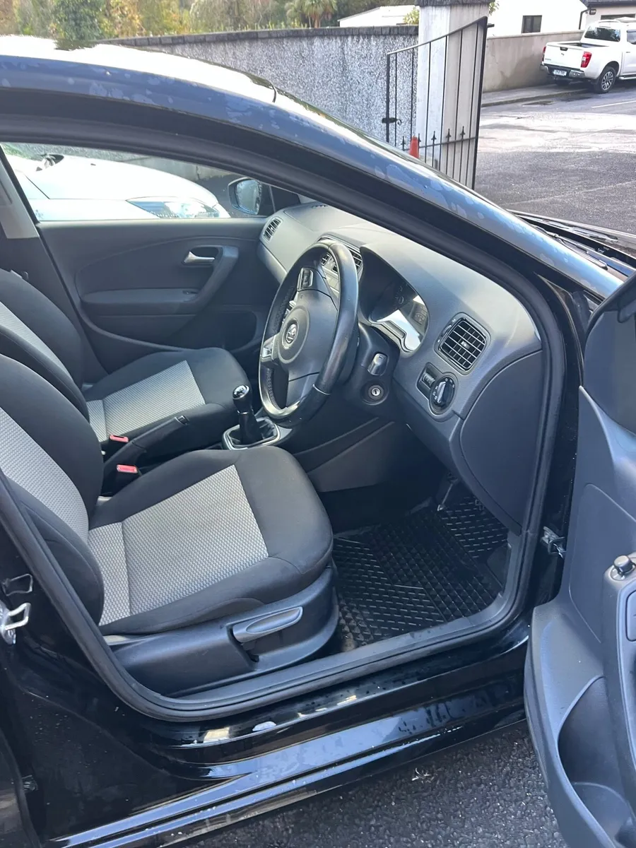 Volkswagen Polo 2014 - Image 4
