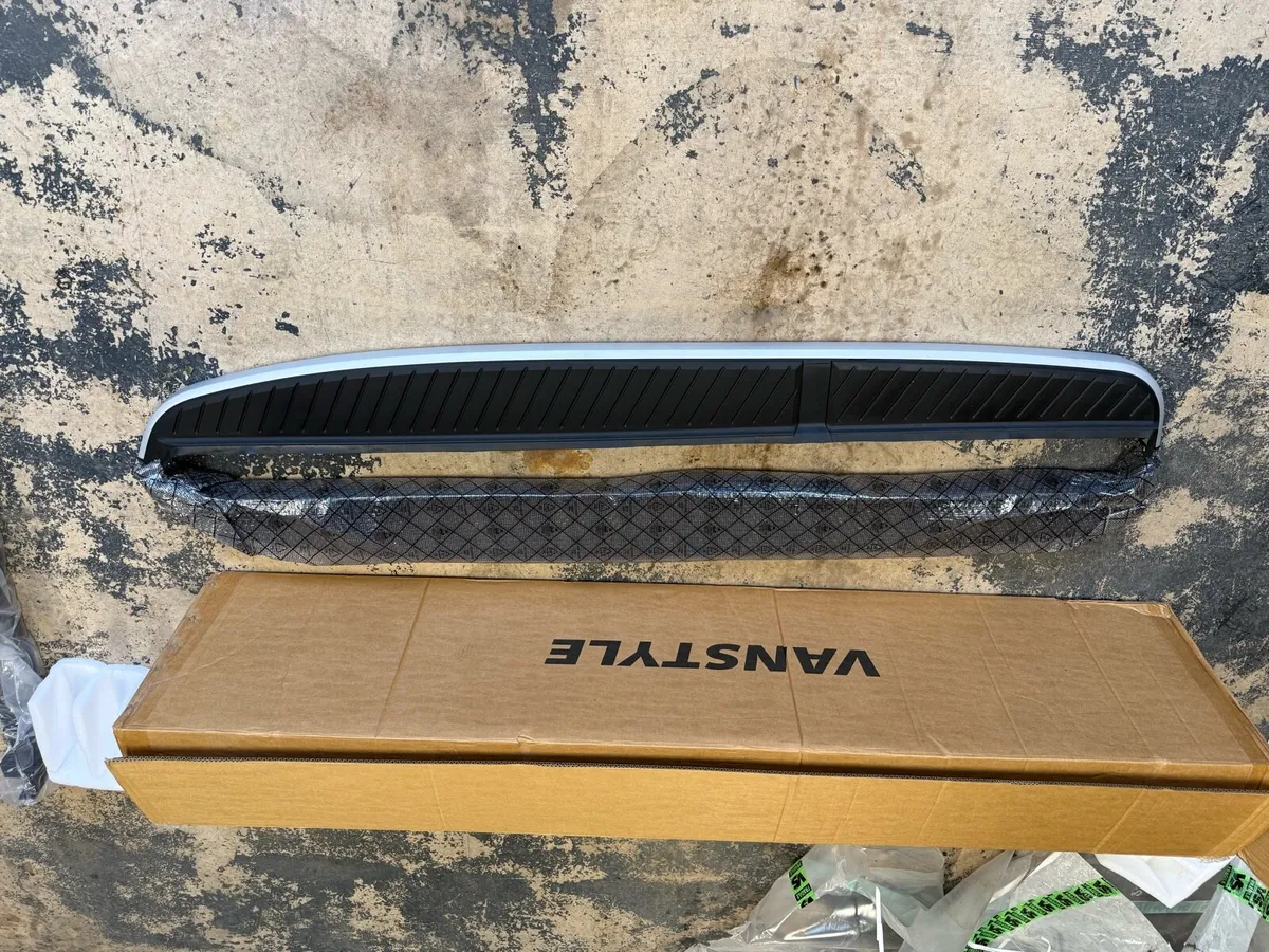 Range Rover side steps - Image 2