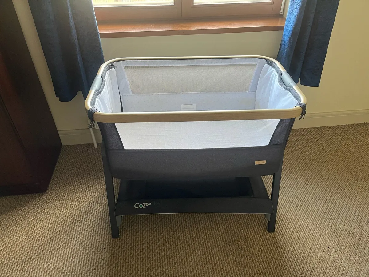 Tutti Cozee bedside cot - Image 2