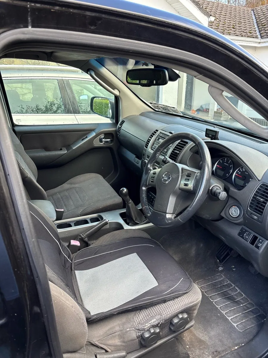 Nissan Pathfinder - Image 4