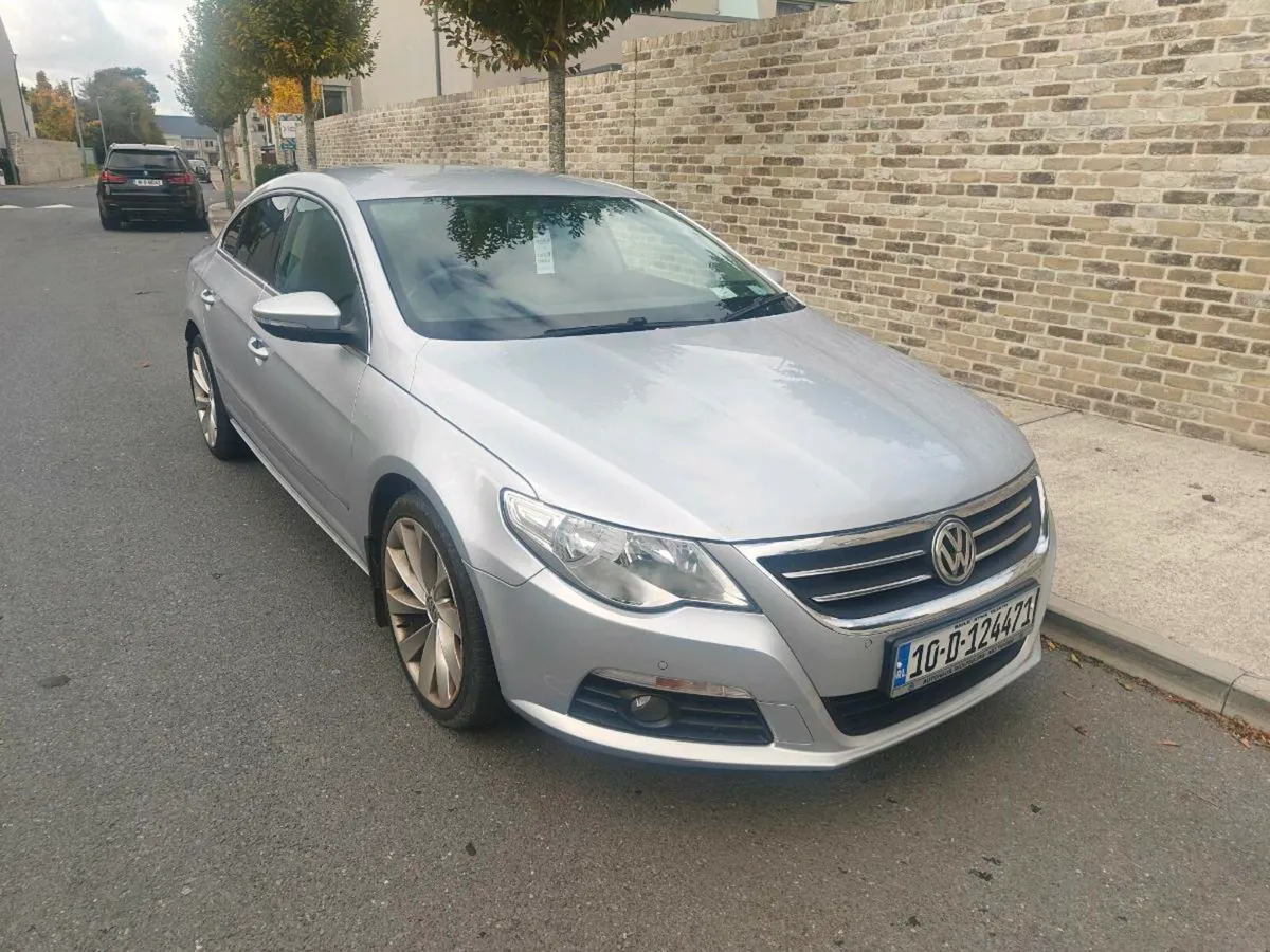 2010 Volkswagen Passat CC NCT 08-26 - Image 1