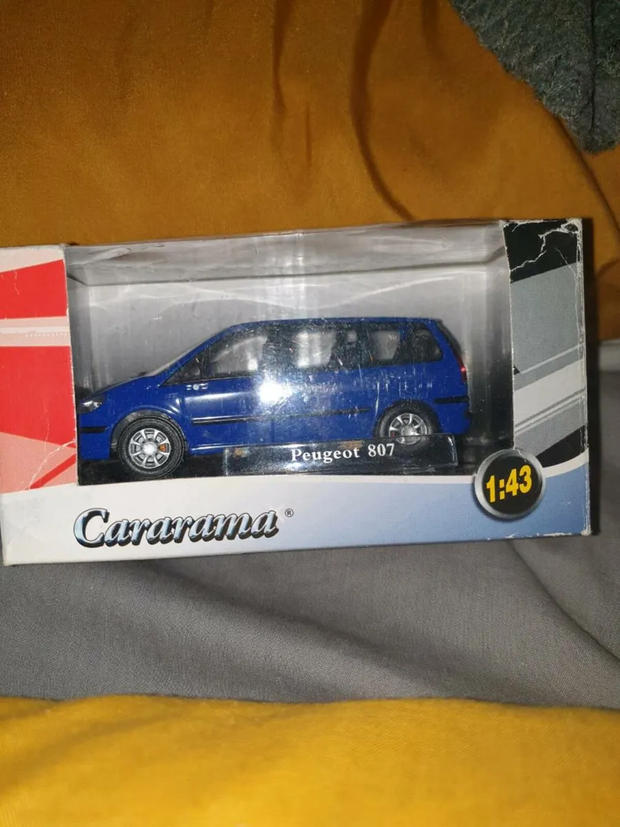 CARARAMA..PEUGEOT..807..DIE.CAST MODEL..