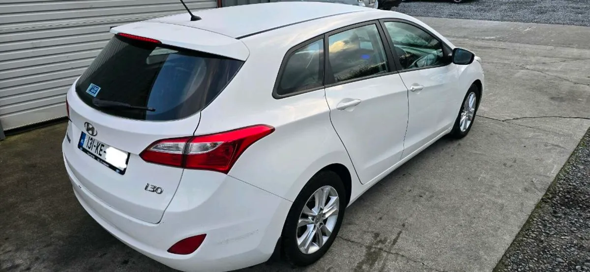 131 HYUNDAI I30 DIESEL - Image 2