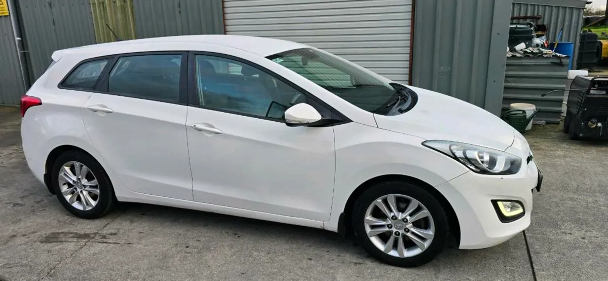 131 HYUNDAI I30 DIESEL - Image 3