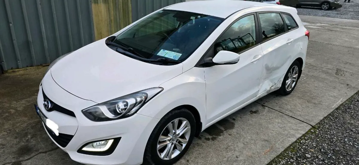 131 HYUNDAI I30 DIESEL - Image 1