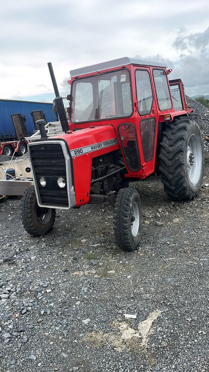 Massey 290 - Image 1