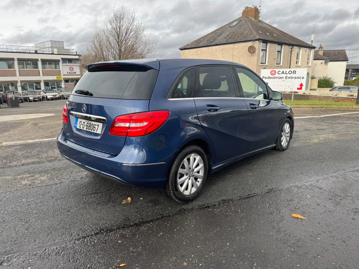 Mercedes Benz B180 Full Option - Image 4