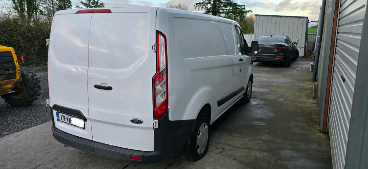 171 FORD TRANSIT CUSTOM - Image 4