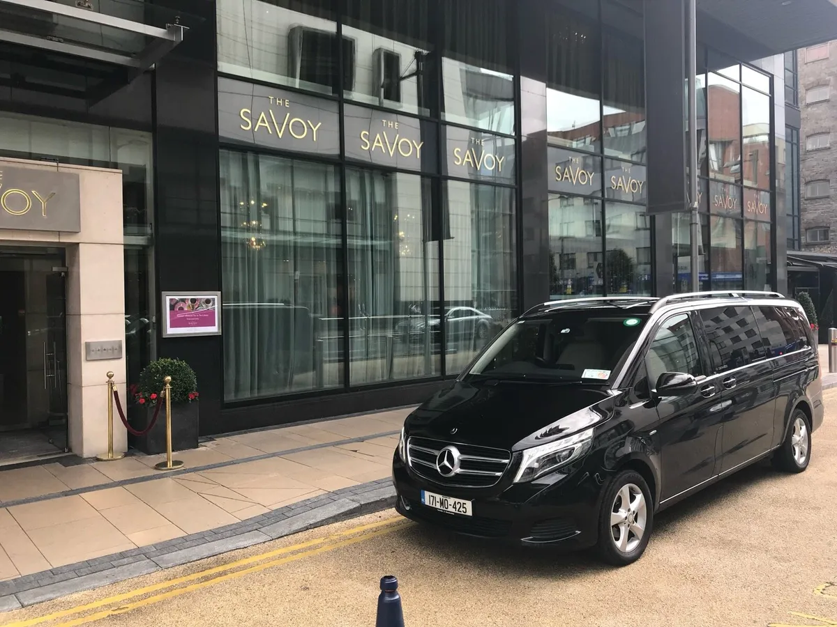 Mercedes-Benz V-class Avantgarde - Image 2