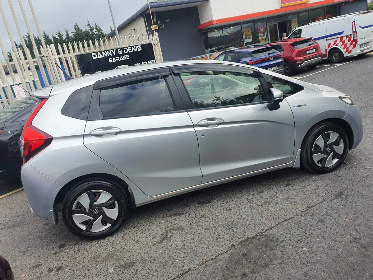 Honda Fit 2014 - Image 4