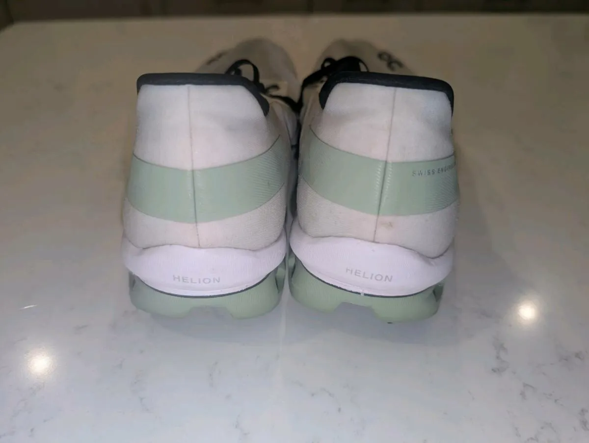 ON Cloudboom Echo Carbon Runners - Mens UK 10 - Image 3