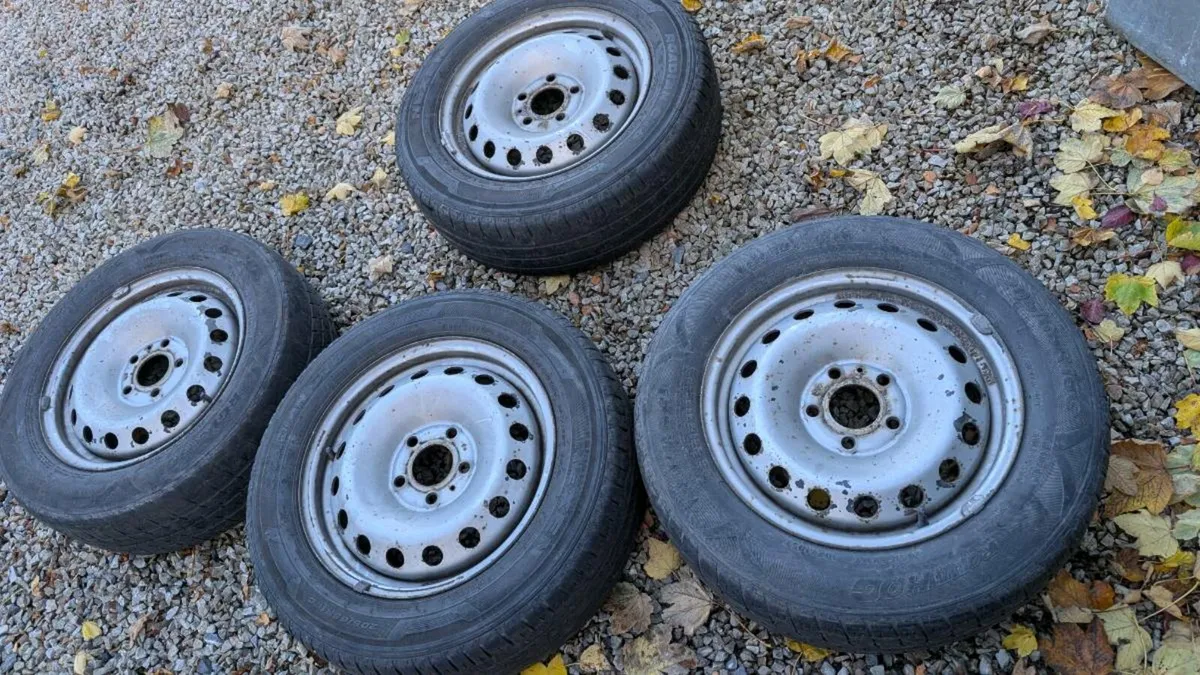 Side door & 4 wheels Vivaro / Primastar / Trafic - Image 1