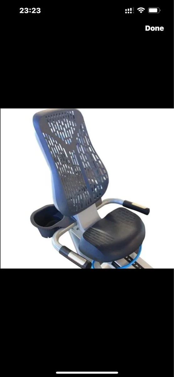 PRECOR RBK835 recumbent age friendly - Image 3