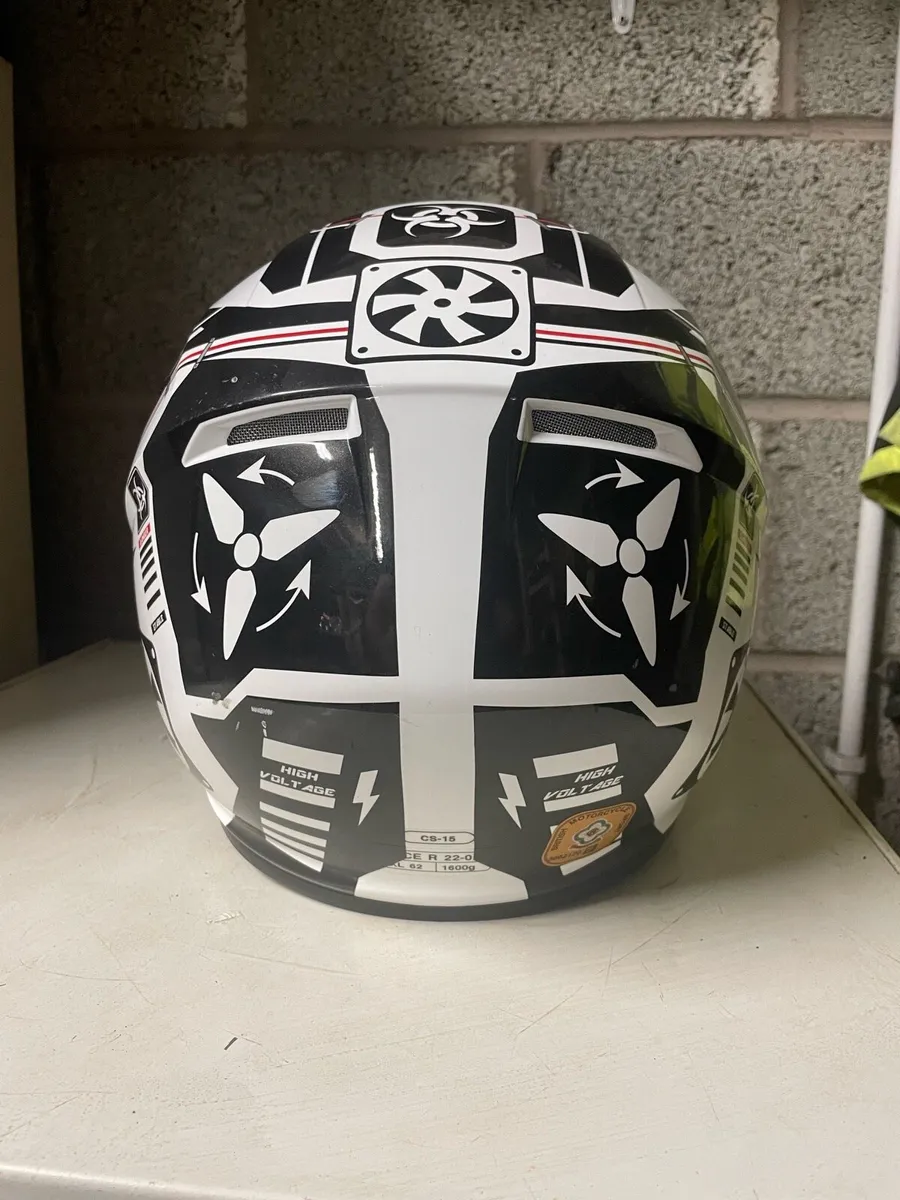 HJC Helmet for sale - Image 4