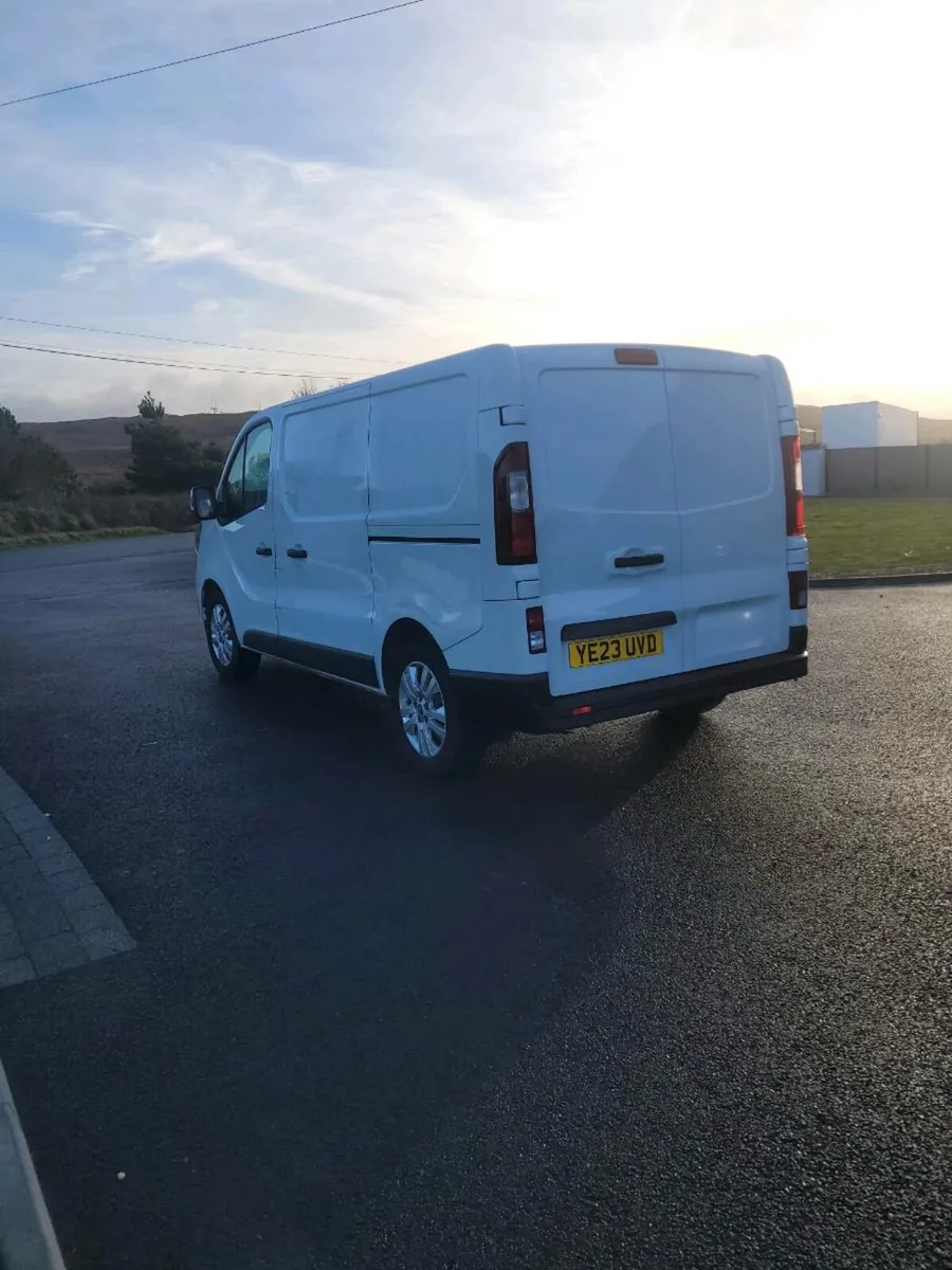 2023 renault traffic sport - Image 3