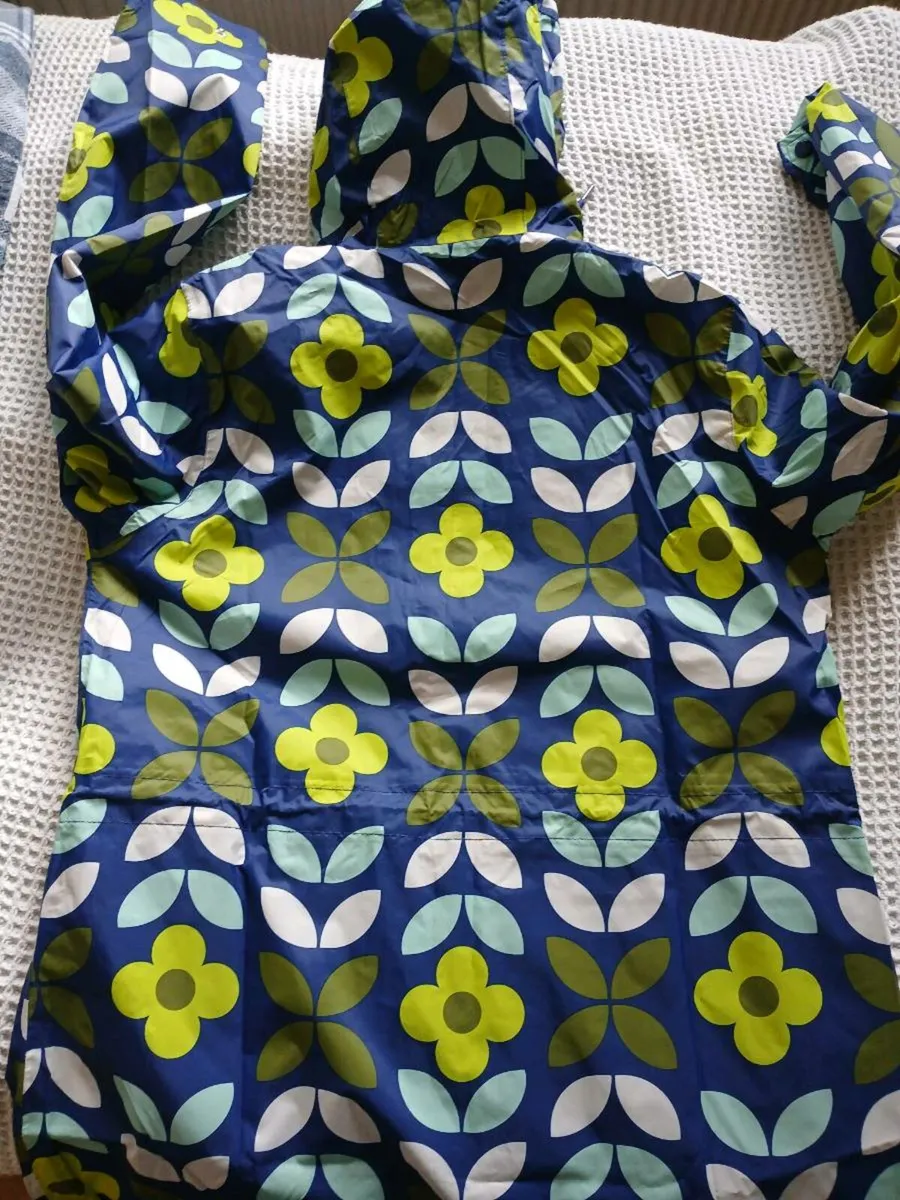 Women's Gelert Jacket - Image 1