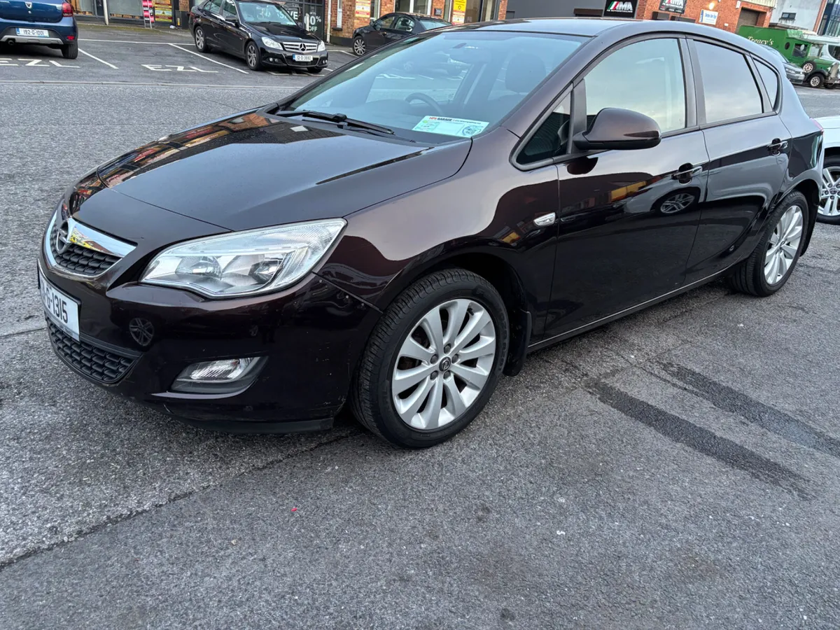 2013 Opel Astra 1.4 Petrol 100PS - Image 2