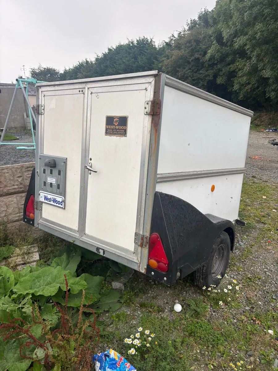 Tow van trailer - Image 2