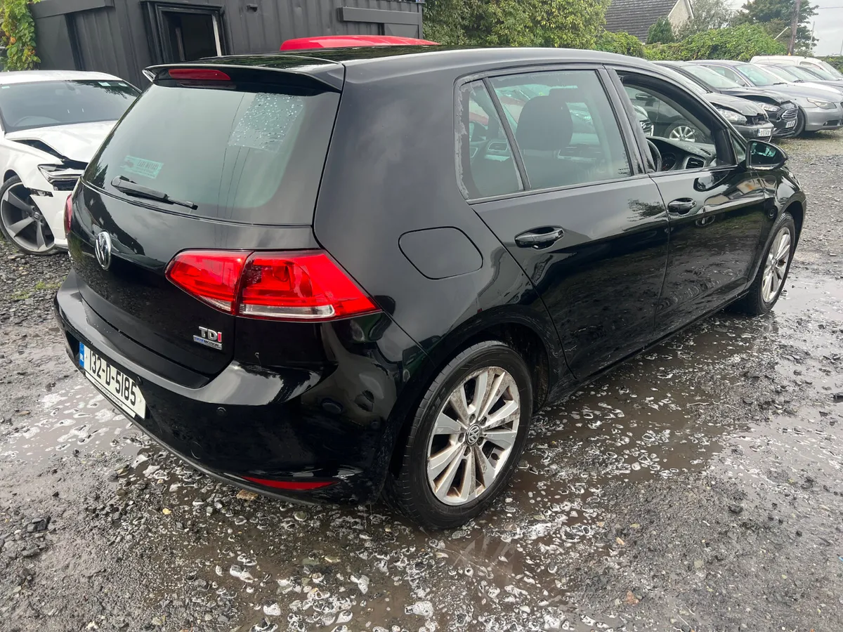 132 Vw Golf 1.6 Diesel drive away - Image 3