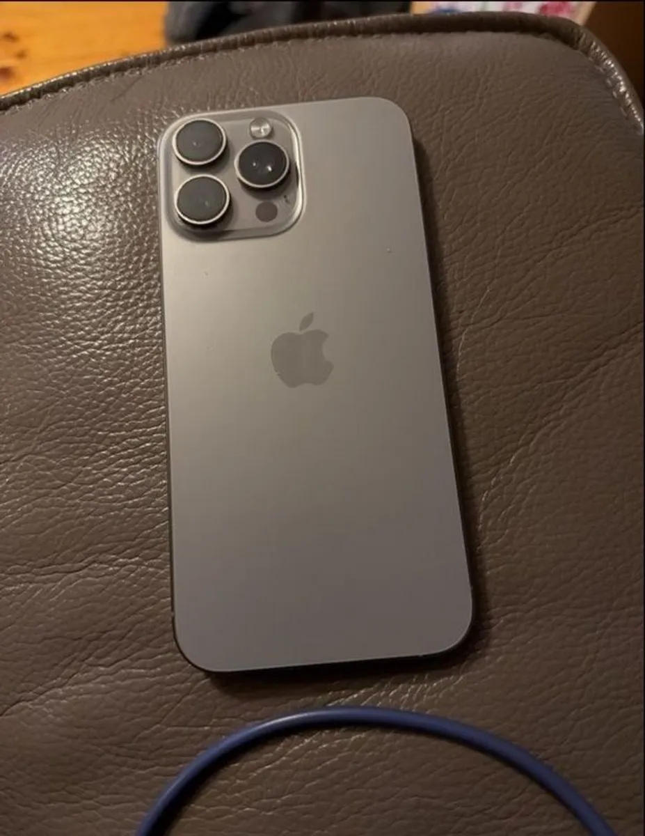 Iphone 16 Pro Max 256gb - Image 1