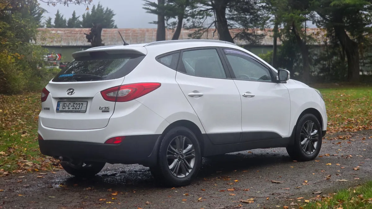 2015 Hyundai Ix35 1.7 CRDI Executive - Image 4