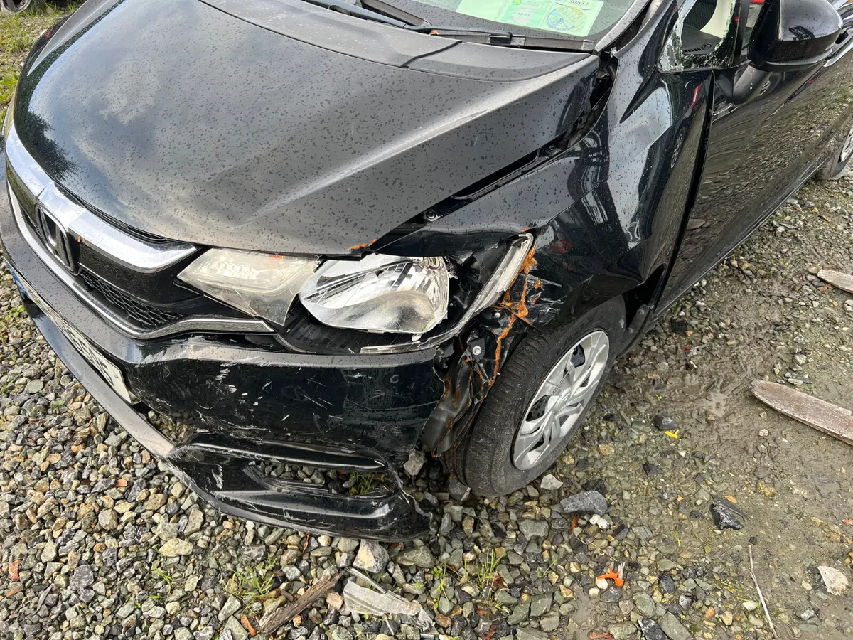 2018 Honda Fit  only 29 kms - Image 3