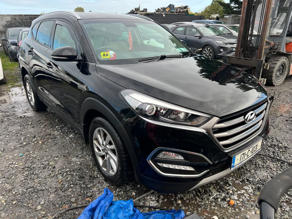 171 Hyundai Tucson 2.0 dsl 4x4 high spec - Image 1