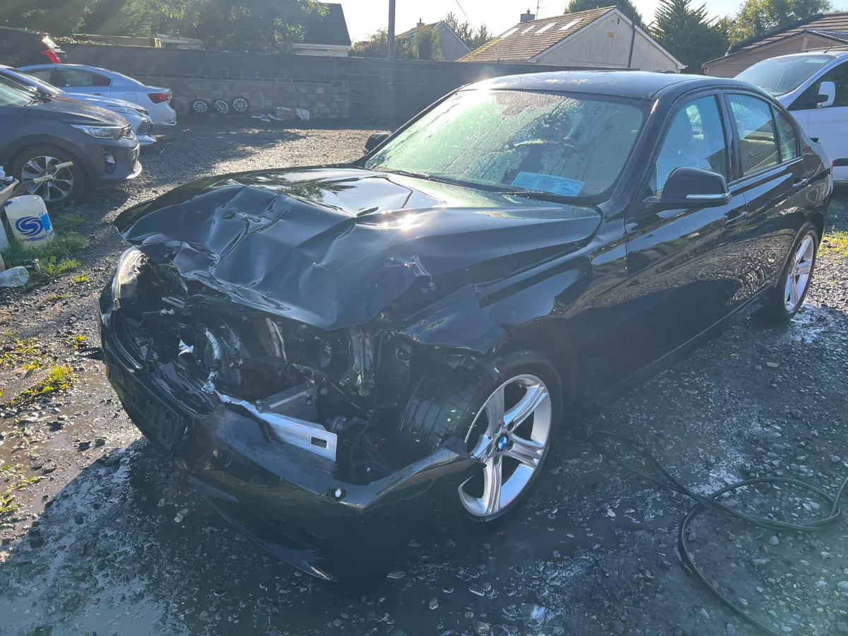 2014 bmw 318D Automatic no offers - Image 2