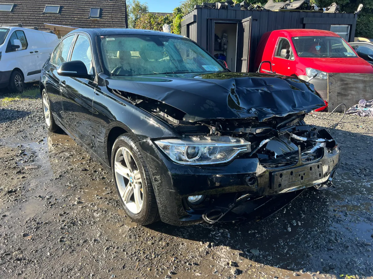 2014 bmw 318D Automatic no offers - Image 3