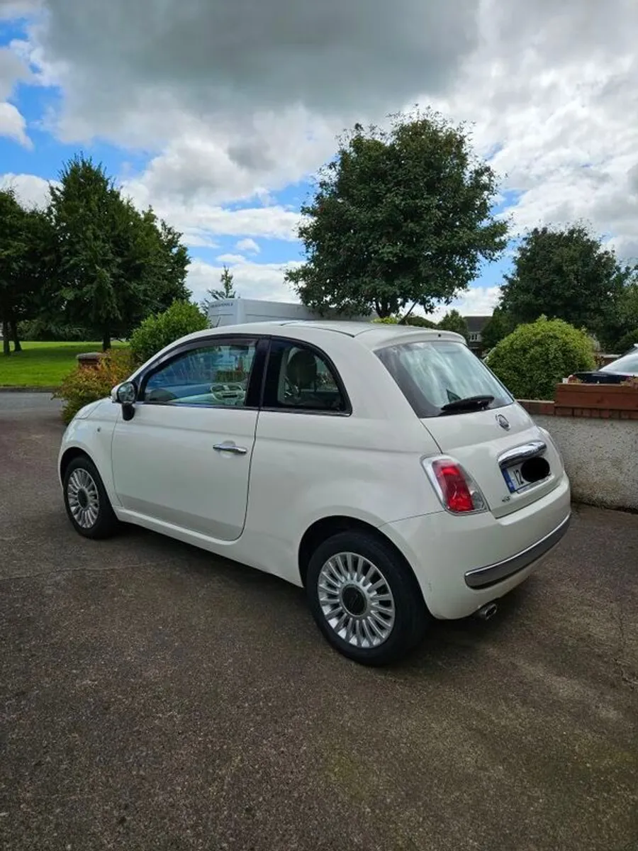 2012 Fiat 500 Lounge 1.2L - Image 2