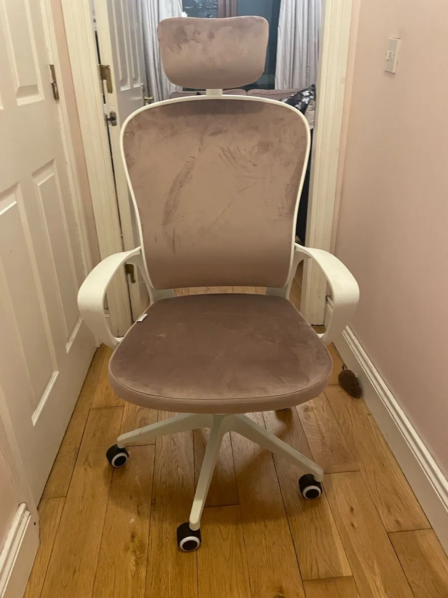Ergonomic Office Chair. Perfect. - Image 1