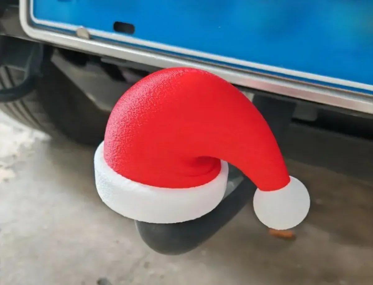 Tow Bar Ball Hitch Christmas Santa Hat - Image 3