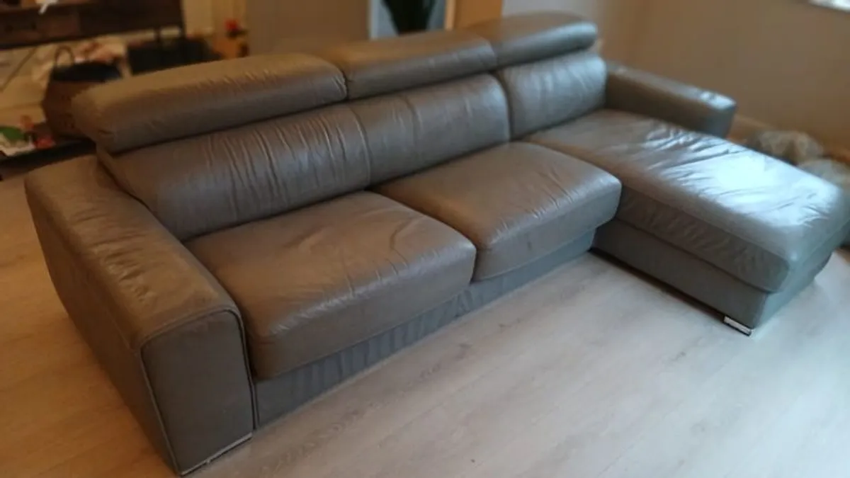 leather sofa - Image 2