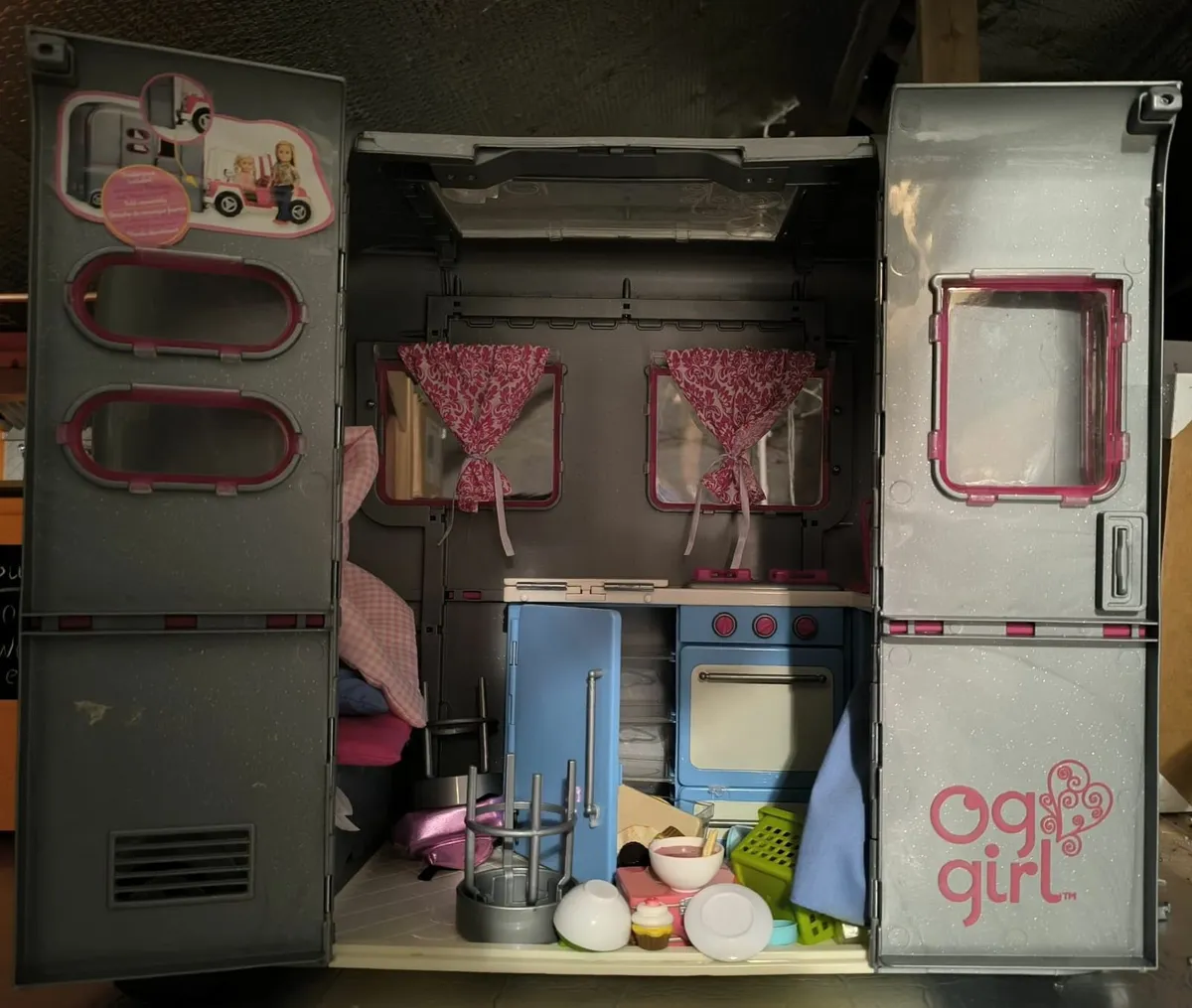 Our Generation Camper Van - Image 2