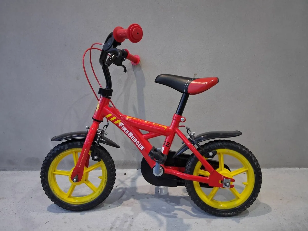 Child's bicycle - Image 2