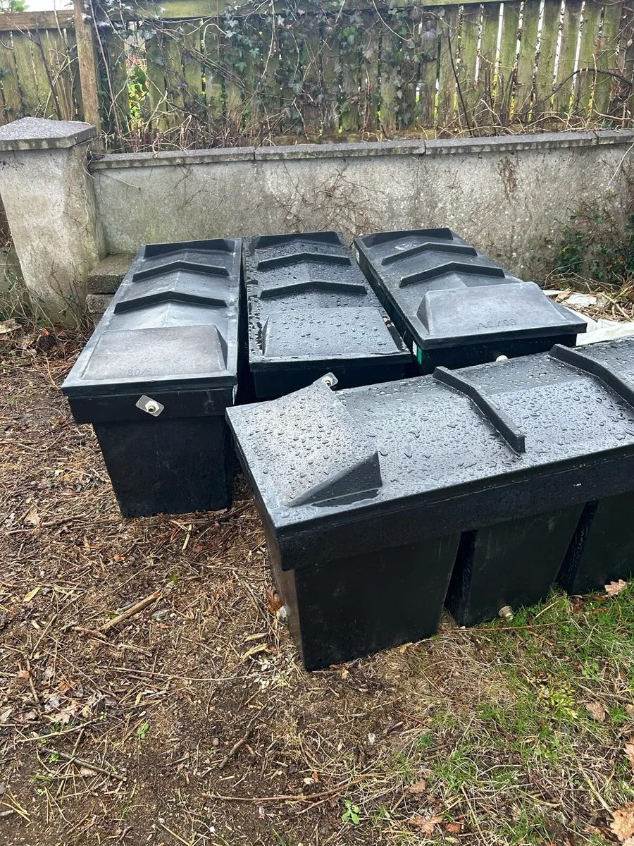 Attic tank - Image 1