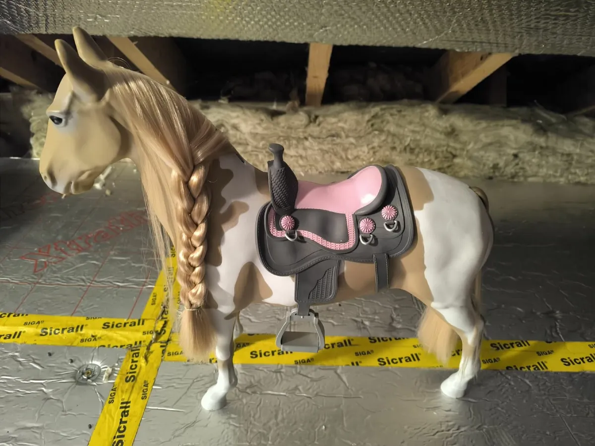 Our Generation Stables - Image 2