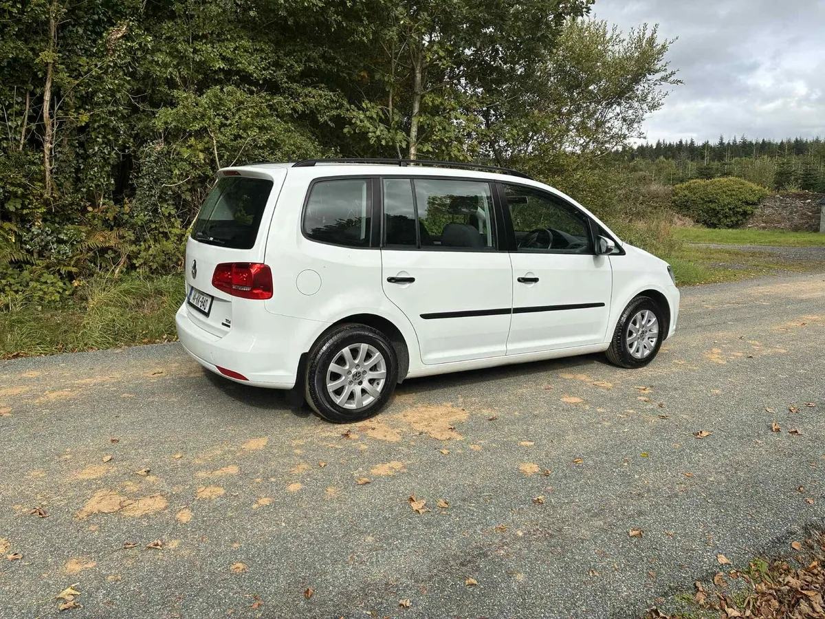 Volkswagen Touran 7 Seater 1.6 TDI 6 Speed - Image 1