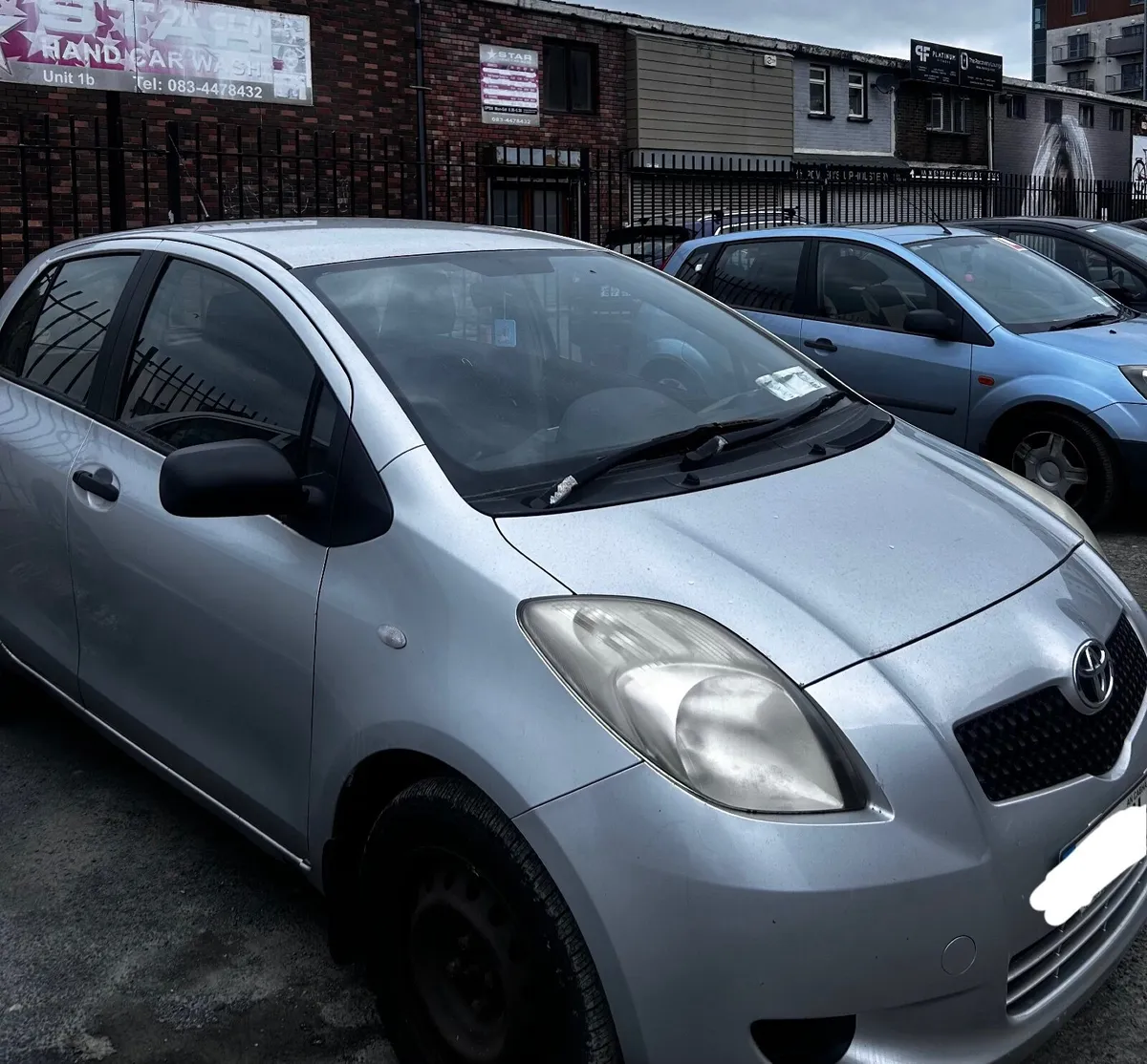 Toyota Yaris 2007 - Image 2