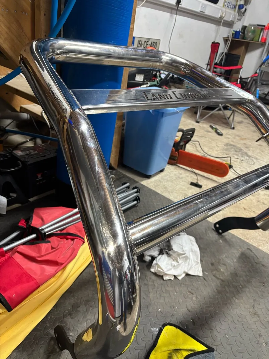 Toyota Land Cruiser bull bar - Image 4