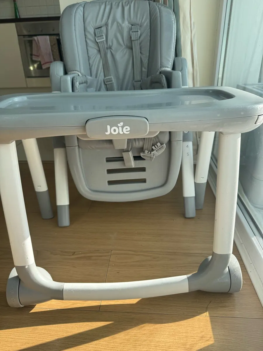 Joie Multiply 6-in-1 high chair - Image 3