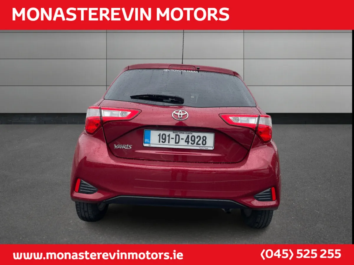 Toyota Yaris 1.0 LUNA 4DR - Image 3