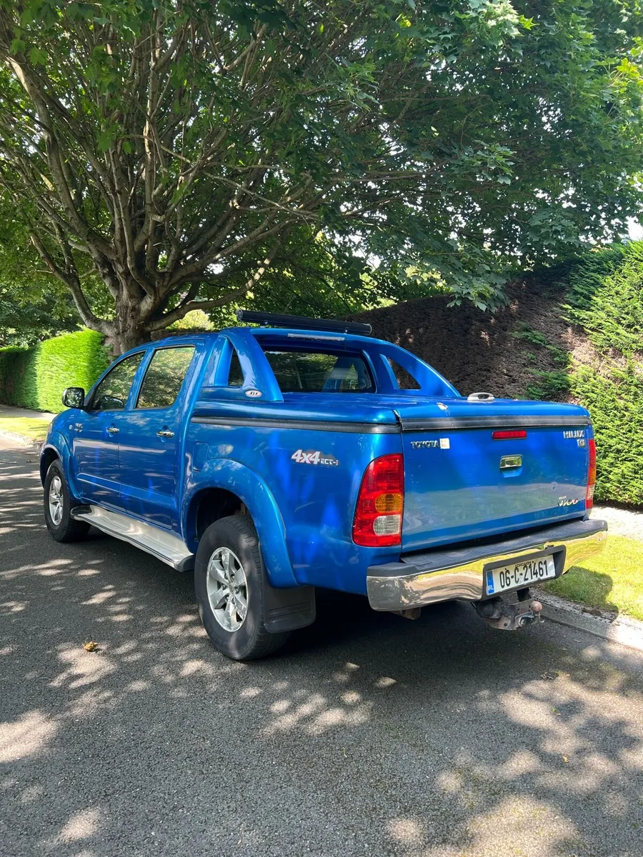 Toyota Hilux Vigo D4d 3.0 - Image 1