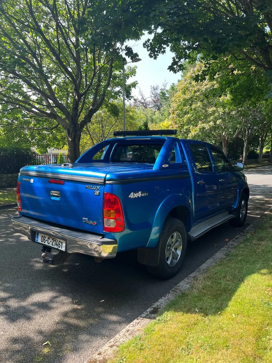 Toyota Hilux Vigo D4d 3.0 - Image 4