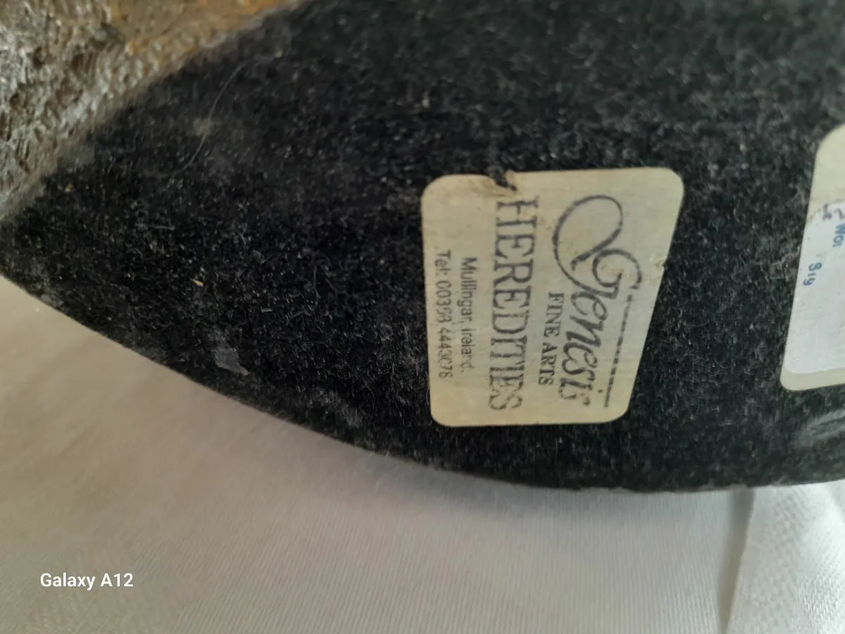 Genesis bronze leaf candle holder - Image 2