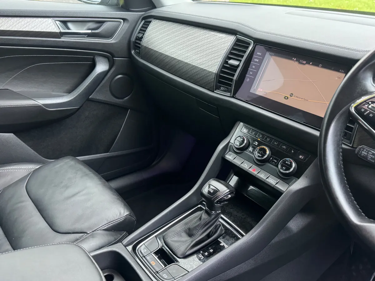 Skoda Kodiaq 2022 7 seats  style  auto - Image 3