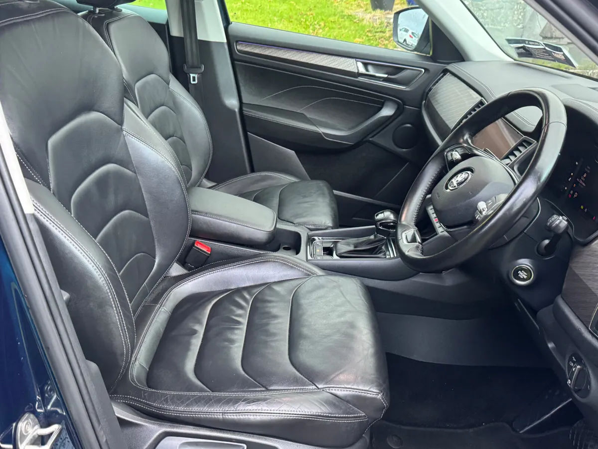 Skoda Kodiaq 2022 7 seats  style  auto - Image 4