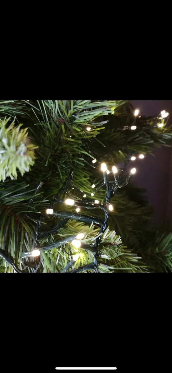 BRAND NEW 500 Christmas Lights - Image 1